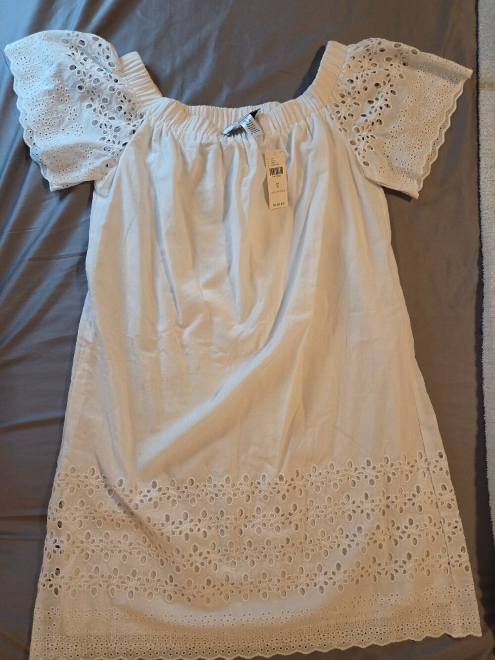 Donna Morgan White dress